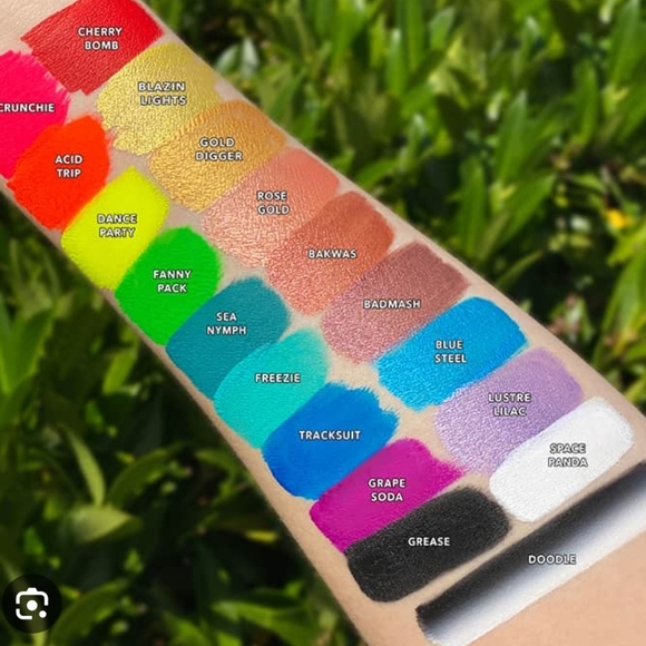 Suva UV Hydra Liner | Dance Party | Brand New in Box | Authentic - Picture 13 of 16